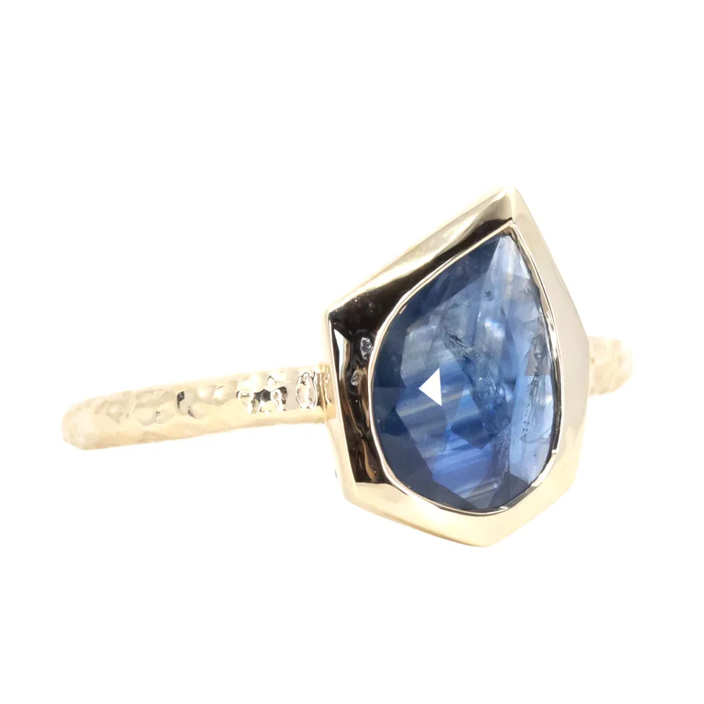 1.42ct Geo Slice Blue Sapphire Evergreen Low Profile Bezel Solitaire Ring in 14k Yellow Gold