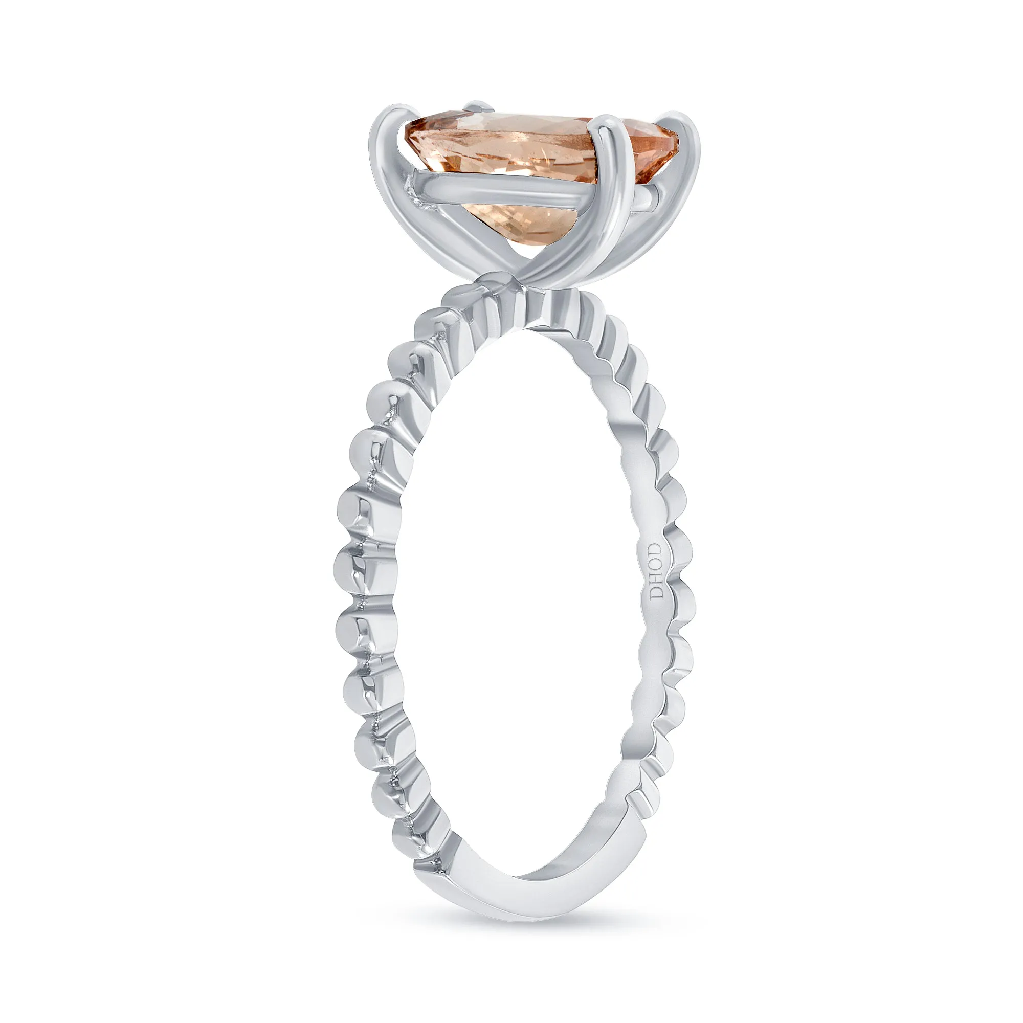 14K Gold 1.75 Carat Oval Morganite Ring