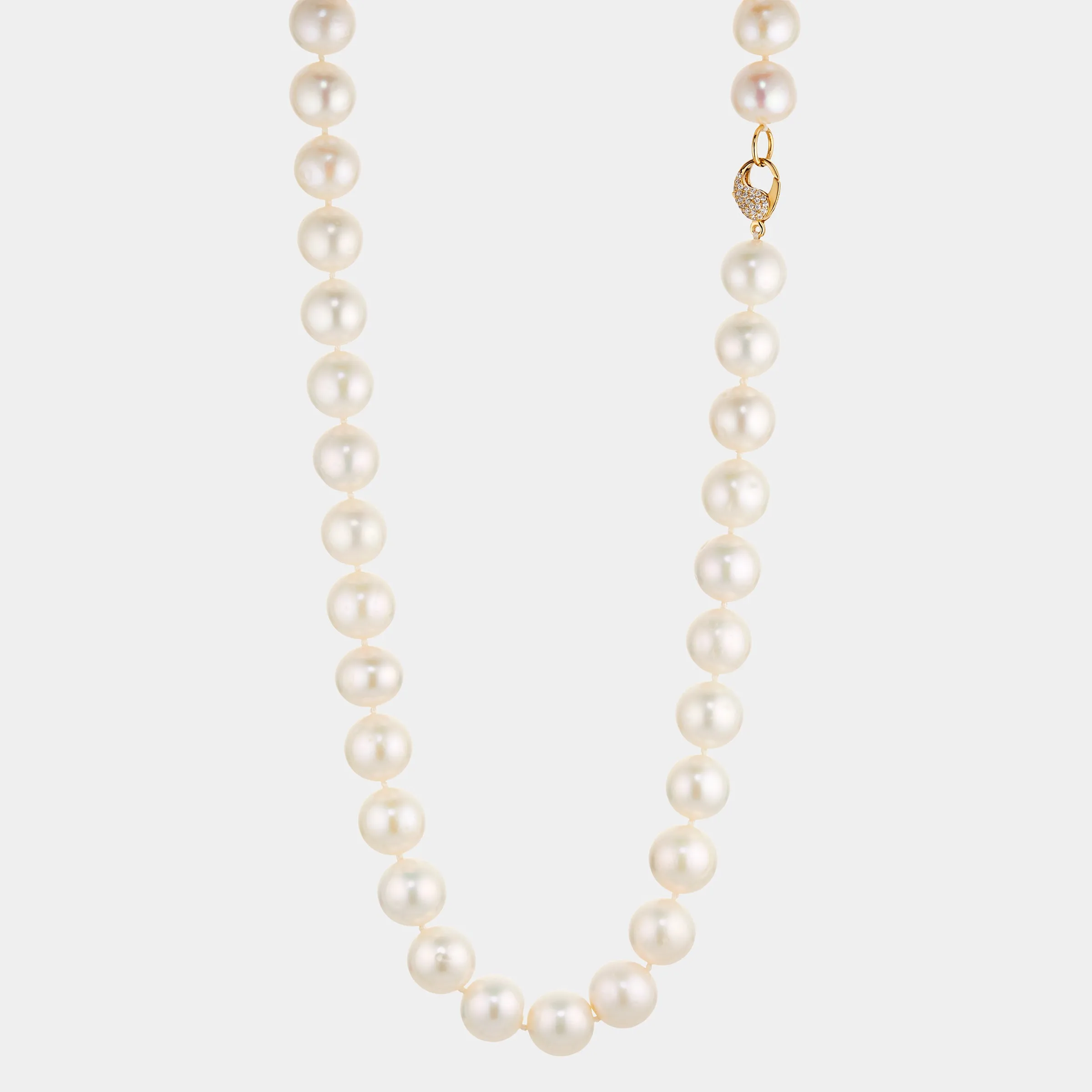 18 12MM GENUINE FRESHWATER PEARL NECKLACE