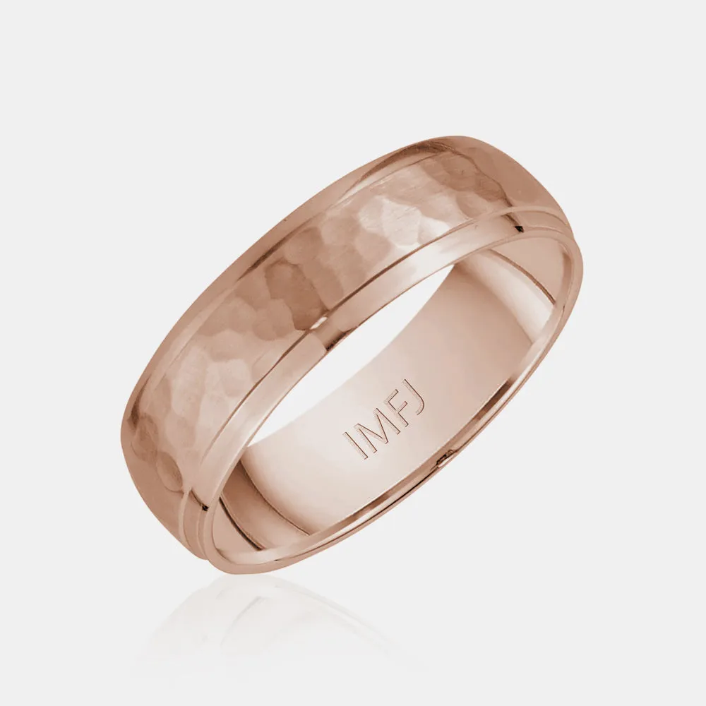 18K Brushed Center Hammered Wedding Band