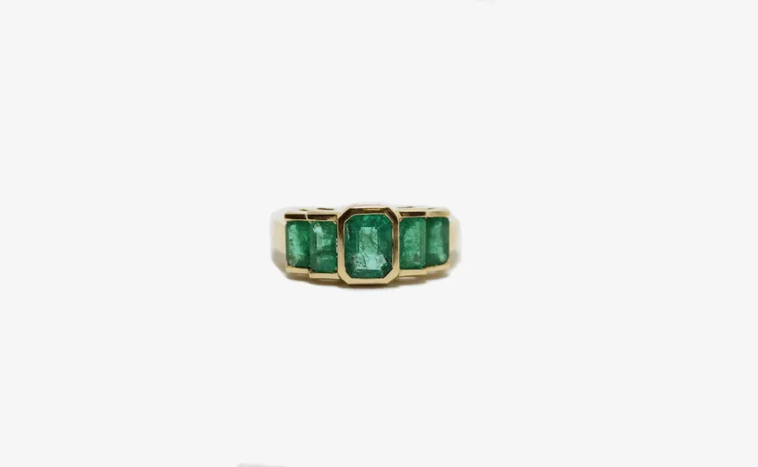 18k Gold Emerald Echo Ring