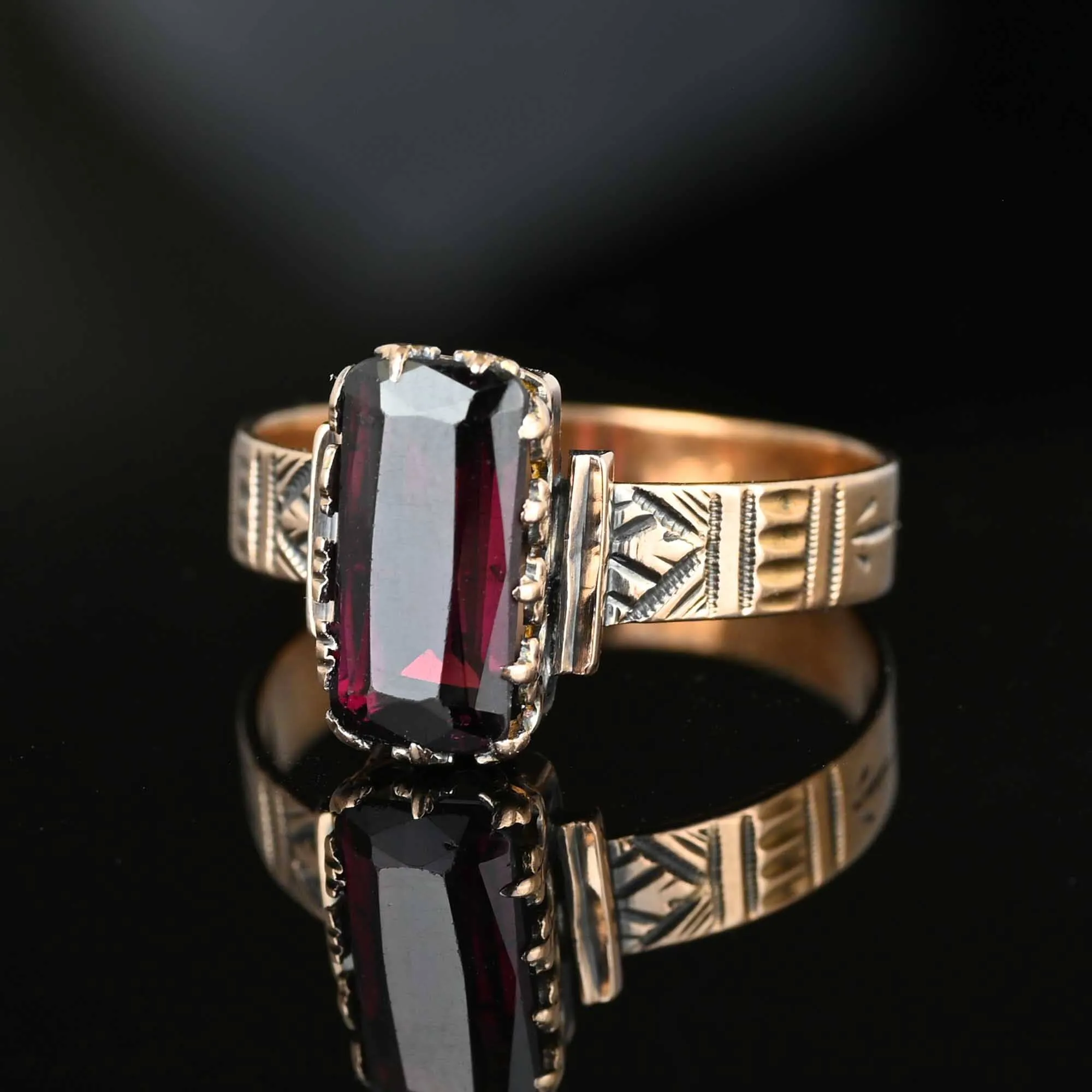 Antique Edwardian Engraved Band Garnet Ring