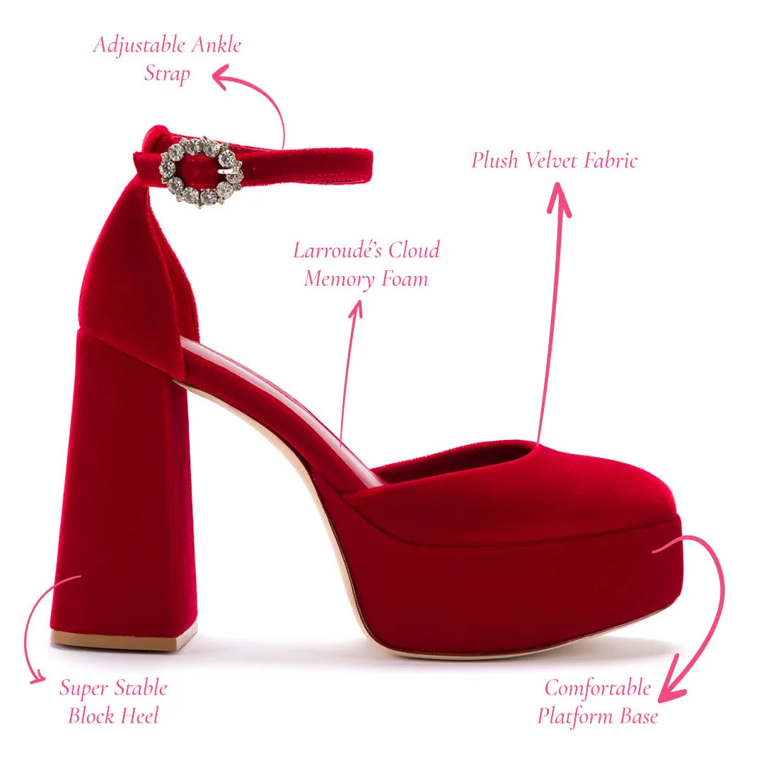 Ari Pump In Rouge Velvet