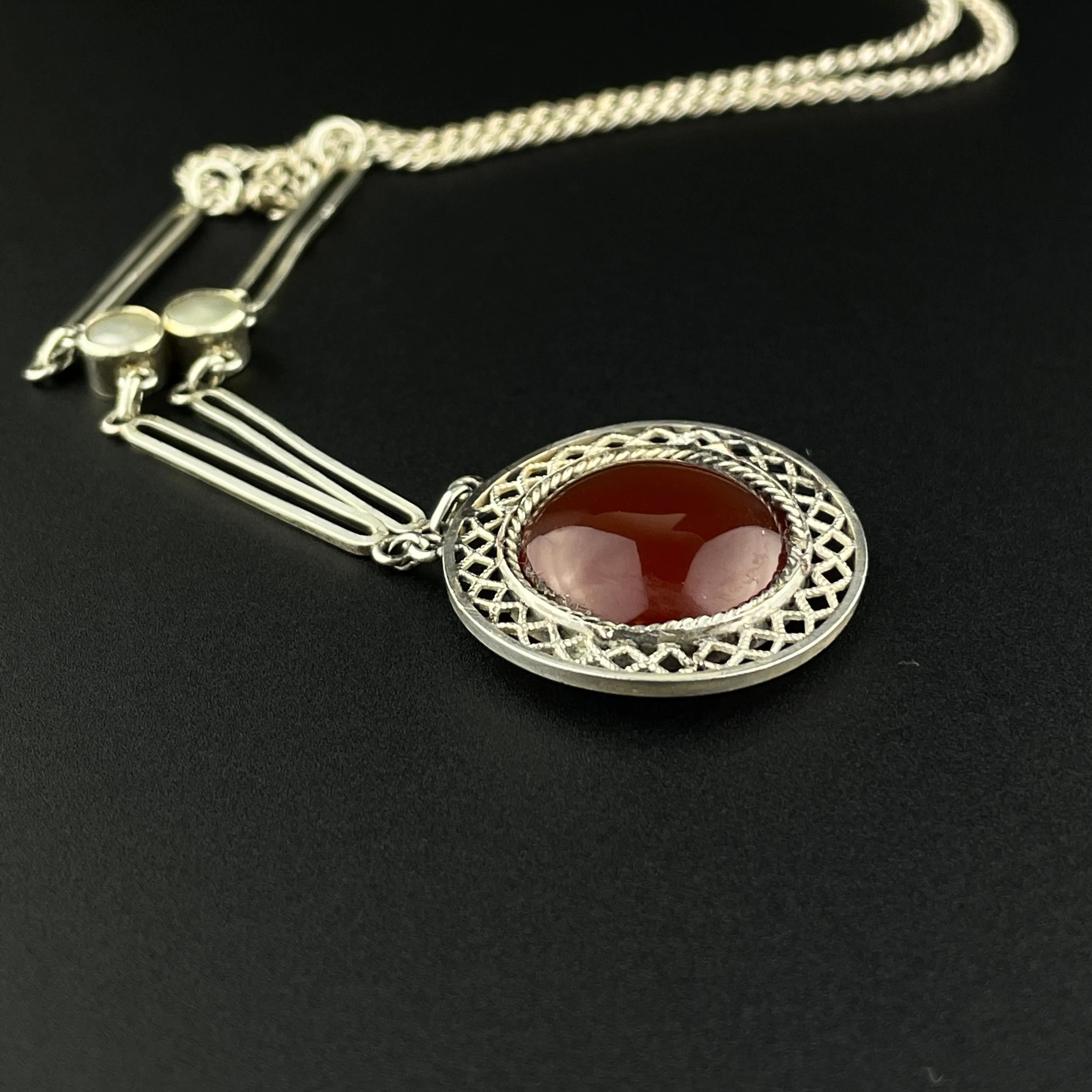 Art Deco Silver Filigree Carnelian Drop Pendant Necklace