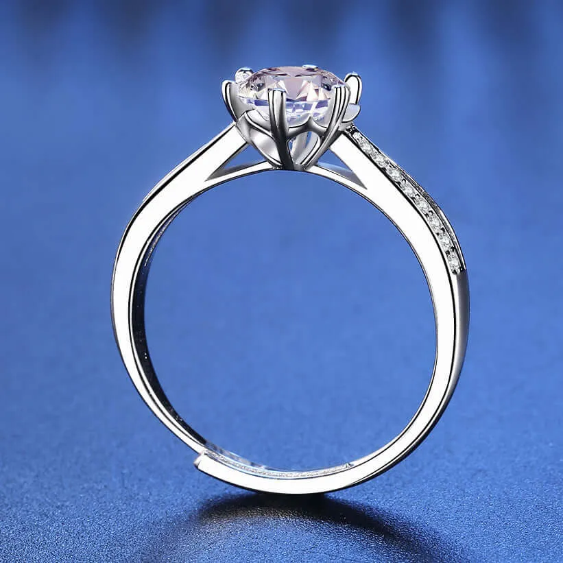 Bilateral Snowflake Moissanite Ring