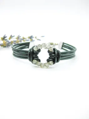 Circle: Labradorite Leather Bracelet - b350