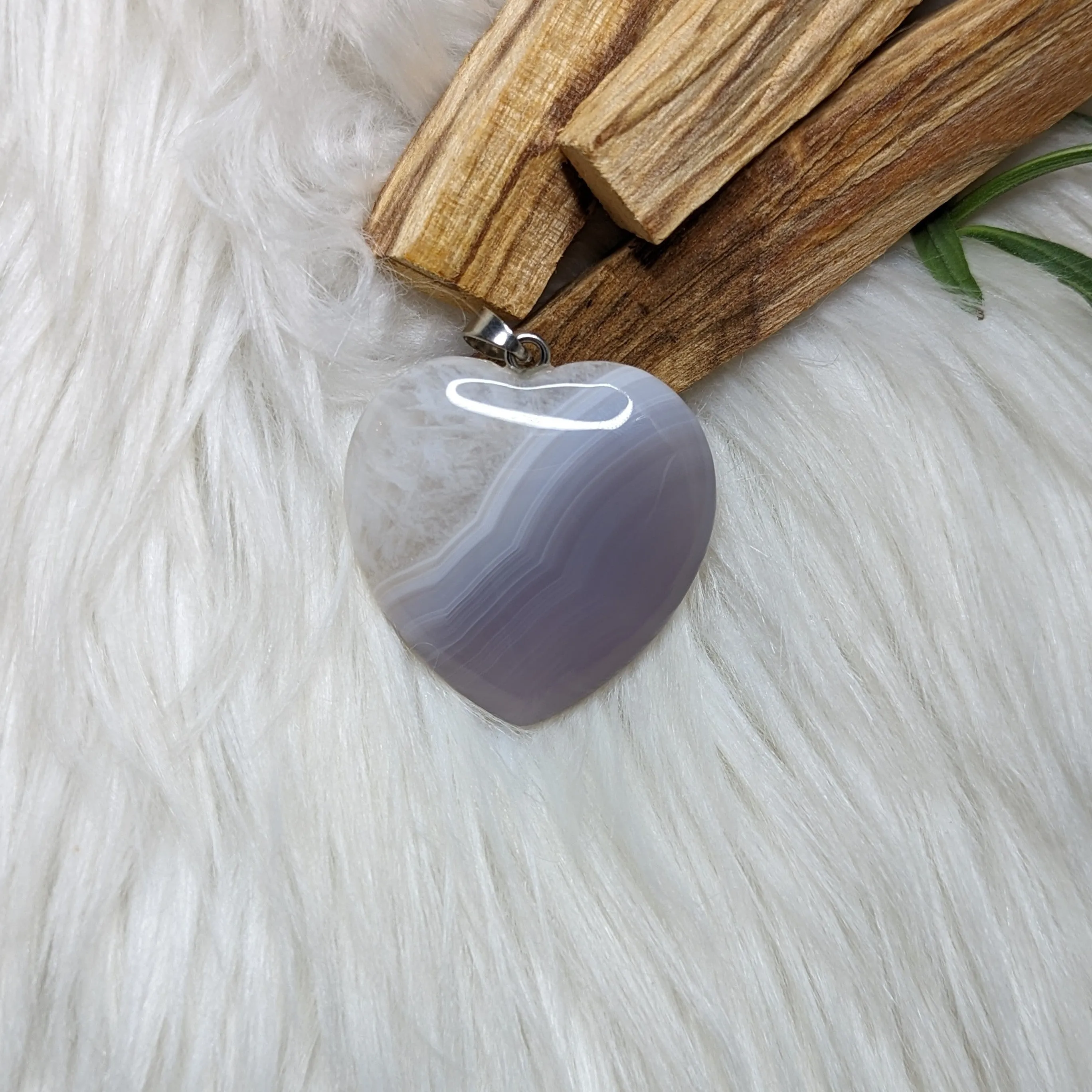 Creamy Soothing Blue Lace Agate Gemstone Heart Pendant (Includes Silver Chain)