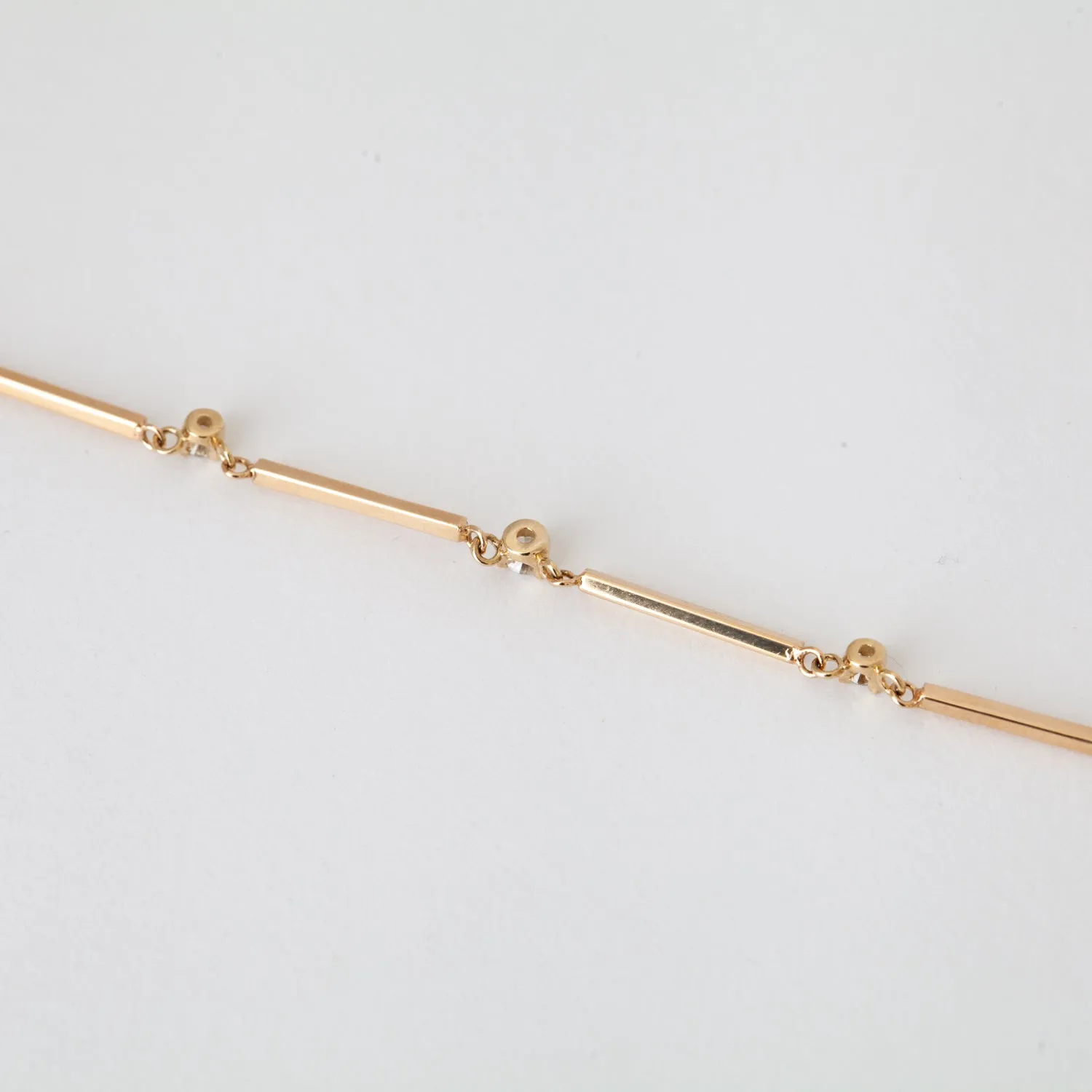 Five Graduated Prong Diamond & Gold Bar Necklace