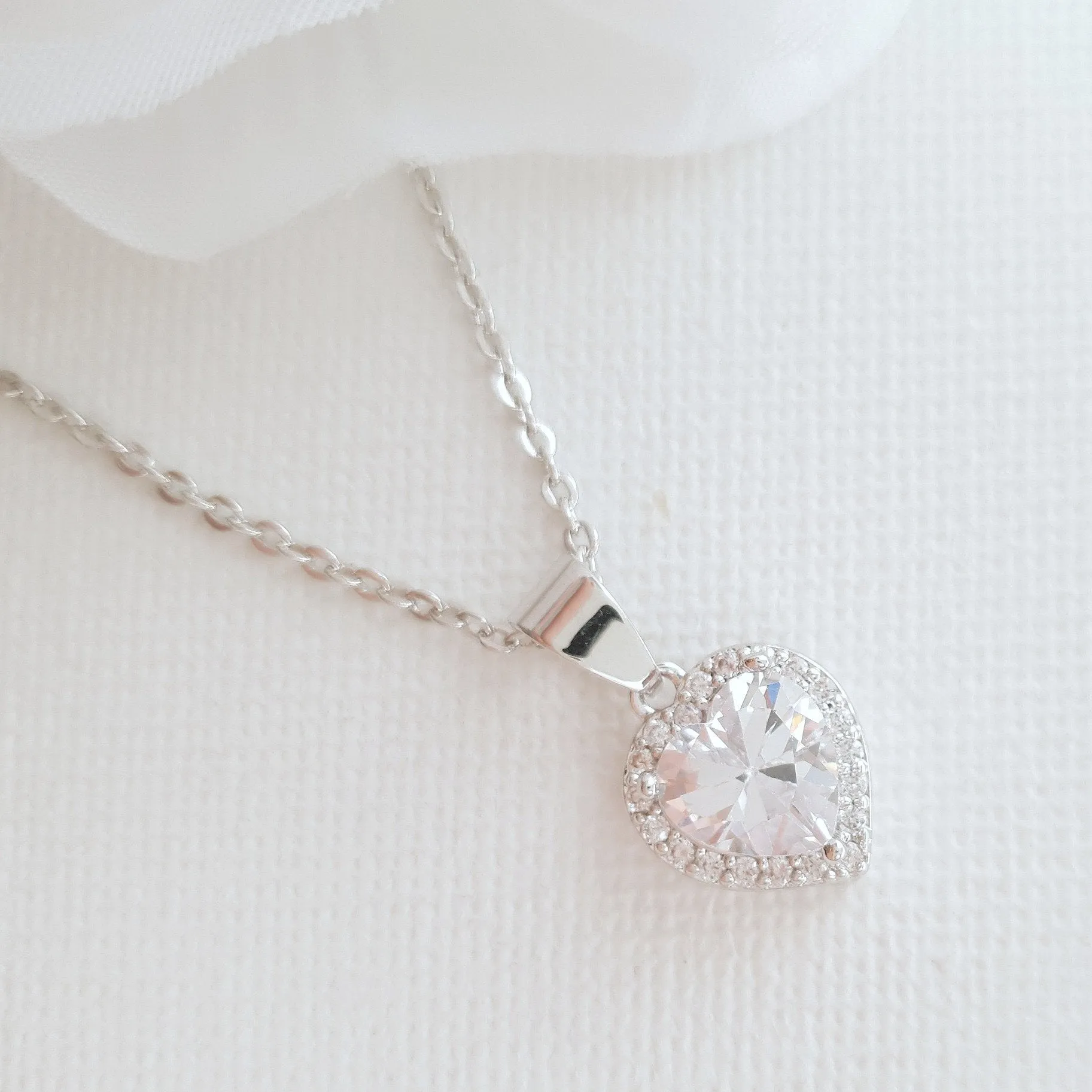 Gift a Heart Pendant Necklace- Diana