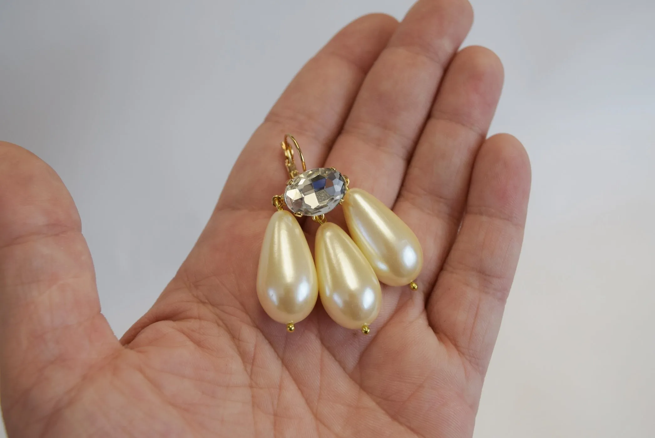 Girandole Earrings - Huge Pearl