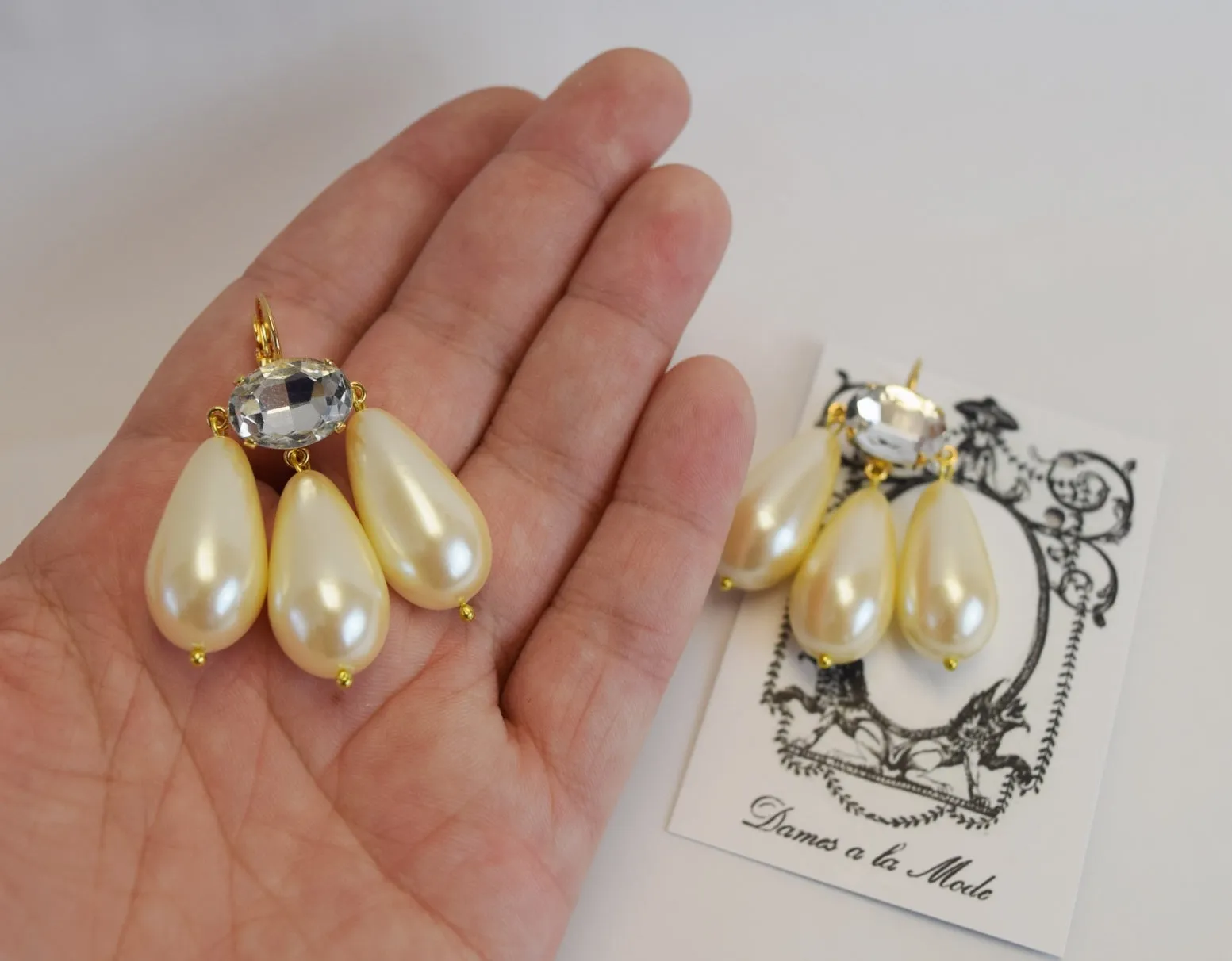 Girandole Earrings - Huge Pearl