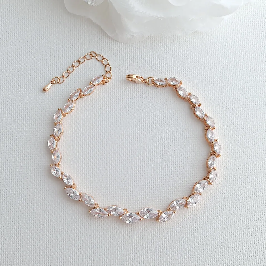 Jewelry Set in Rose Gold-Ilana