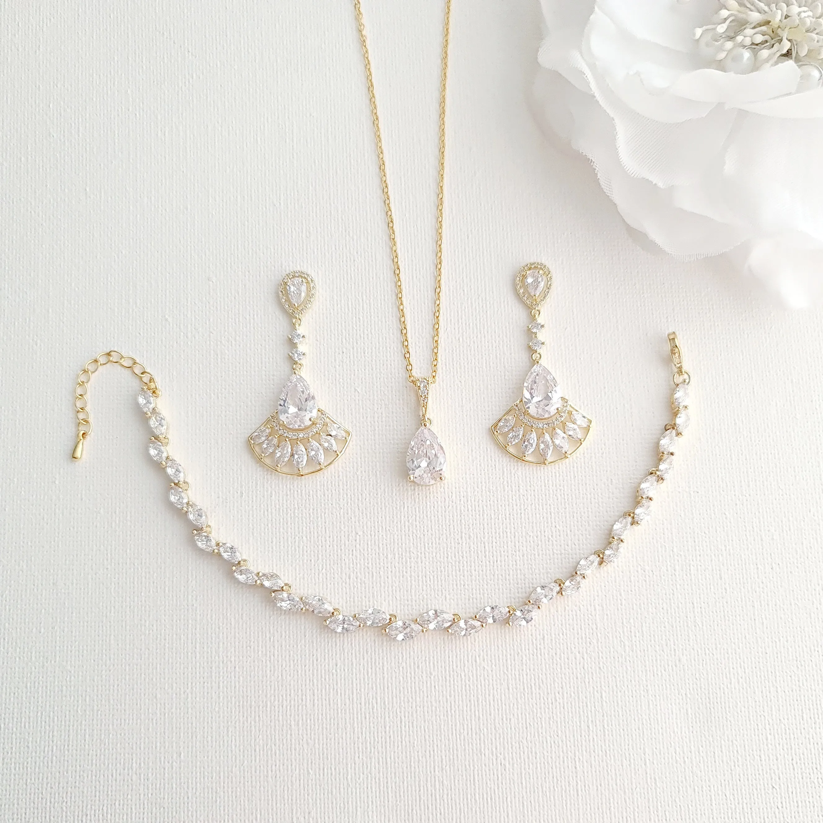 Jewelry Set in Rose Gold-Ilana