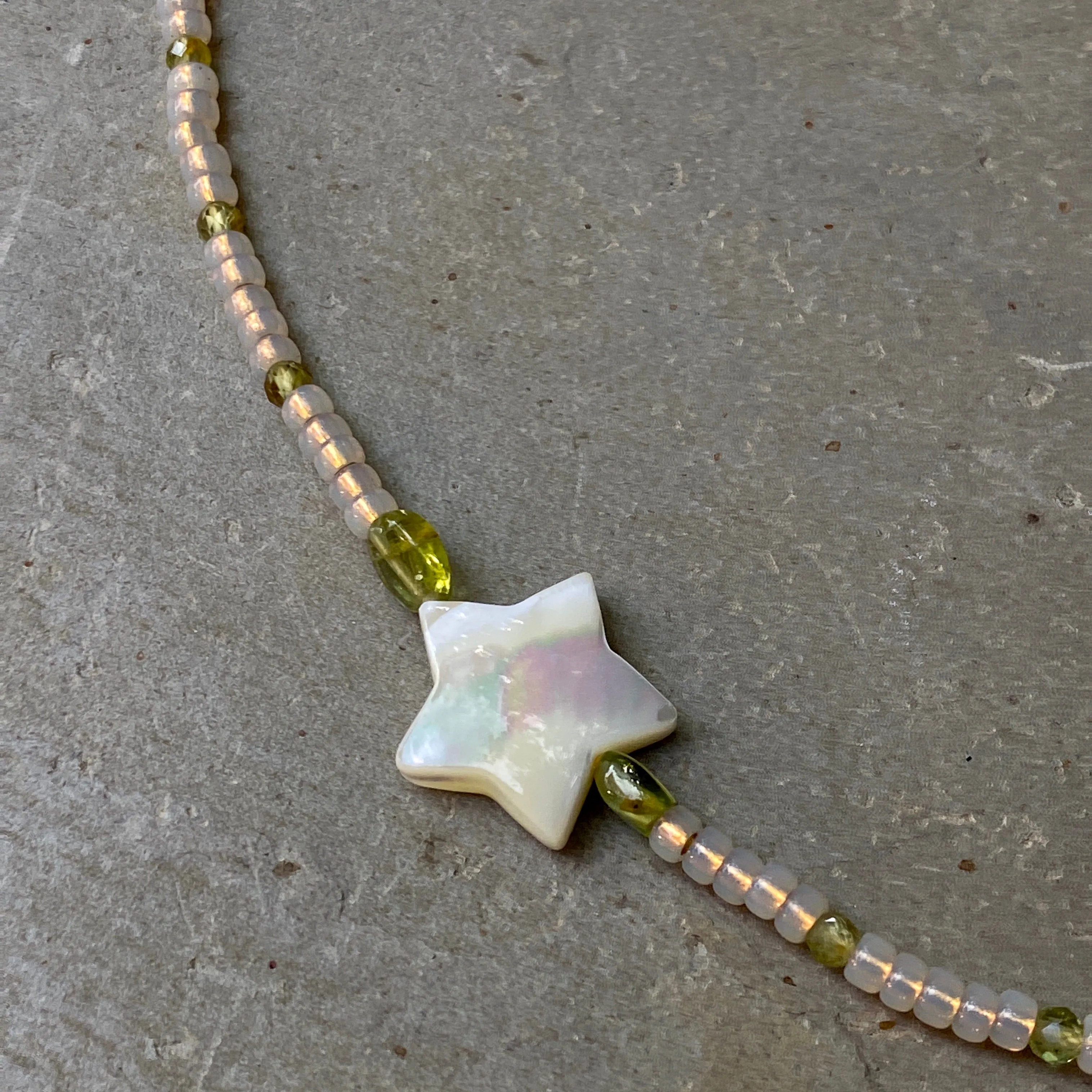 Mother of Pearl Star Choker with Peridot Gemstones