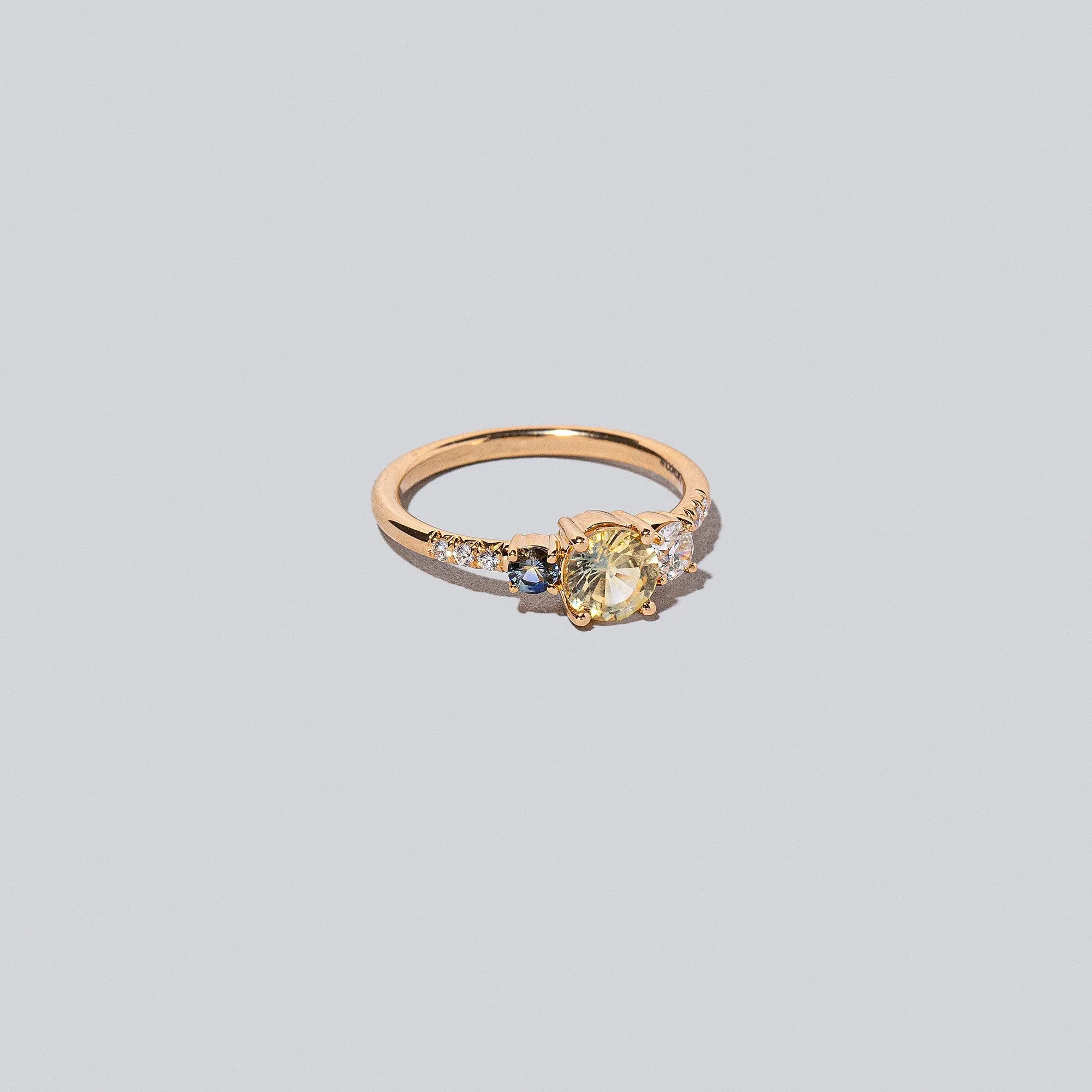 Orion Ring - Bicolor Sapphire