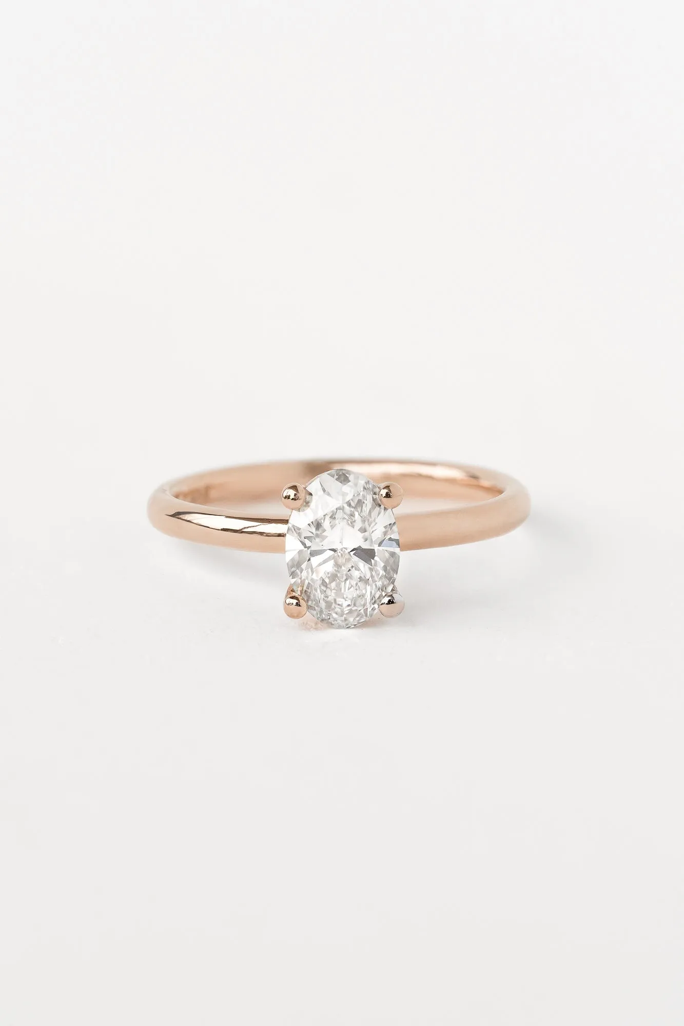 Oval Venus Ring with Lab Diamond