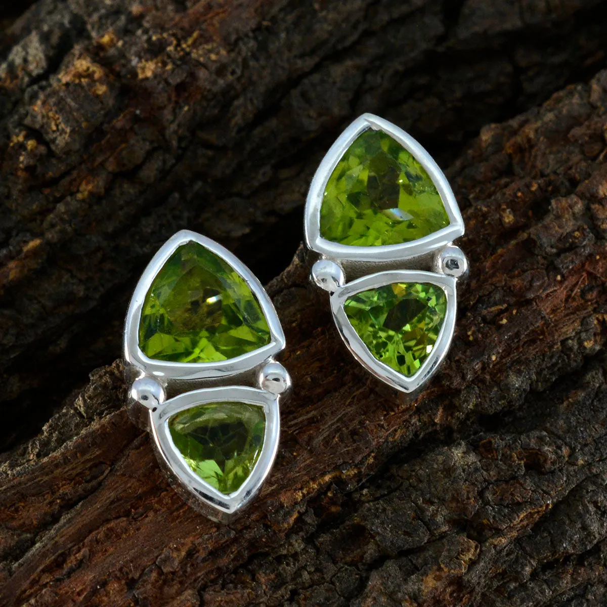 Riyo Fair Sterling Silver Earring For Sister Peridot Earring Bezel Setting Green Earring Stud Earring