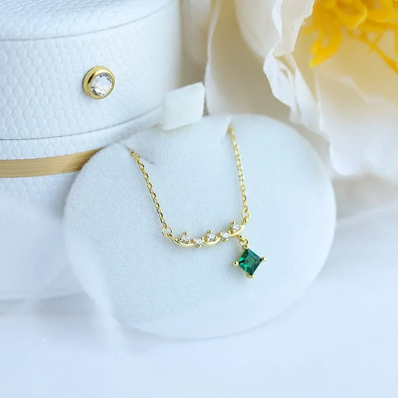 Shiny Star Emerald Pendant Necklace - 925 Sterling Silver