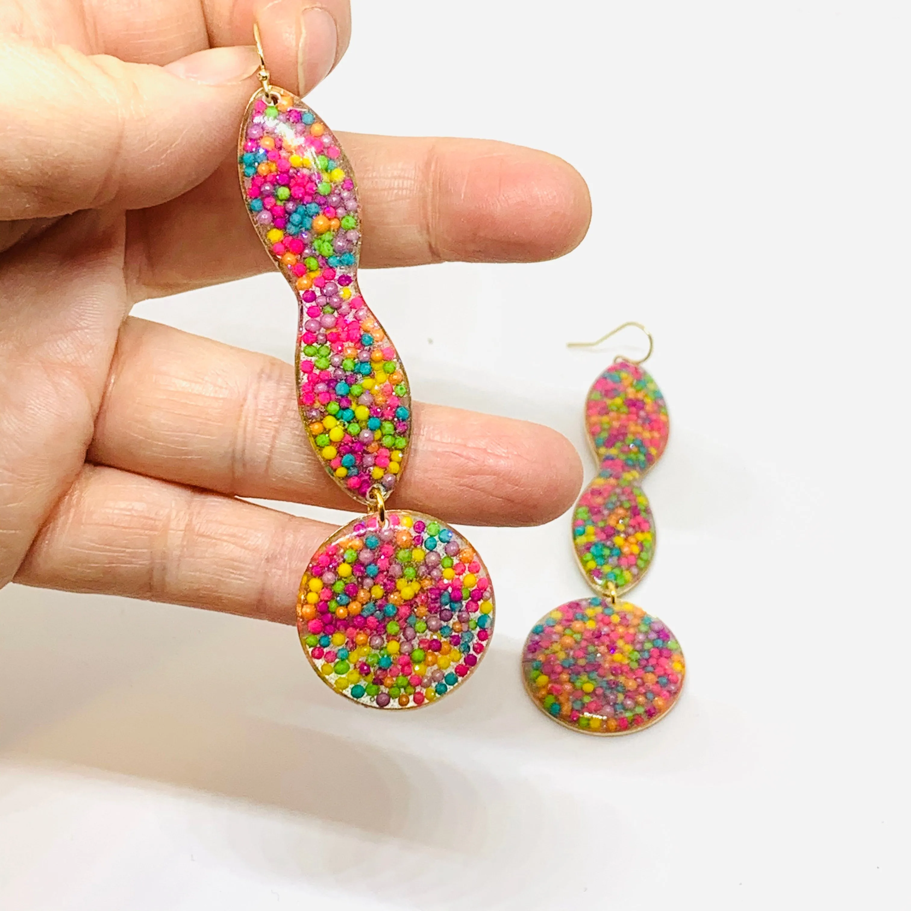 Venus Capri Sprinkle Earrings