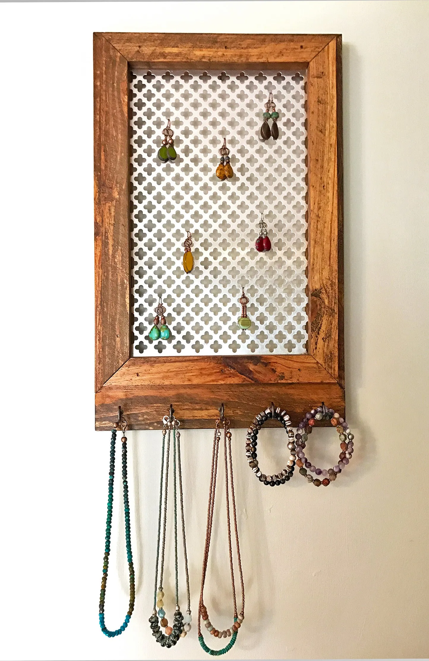 Wall Mounted Jewelry Organizer, Wall hanging Earring Organizer, Moroccan Mesh Jewelry Rack, Jewelry Holder, Jewelry Display, Home Decor