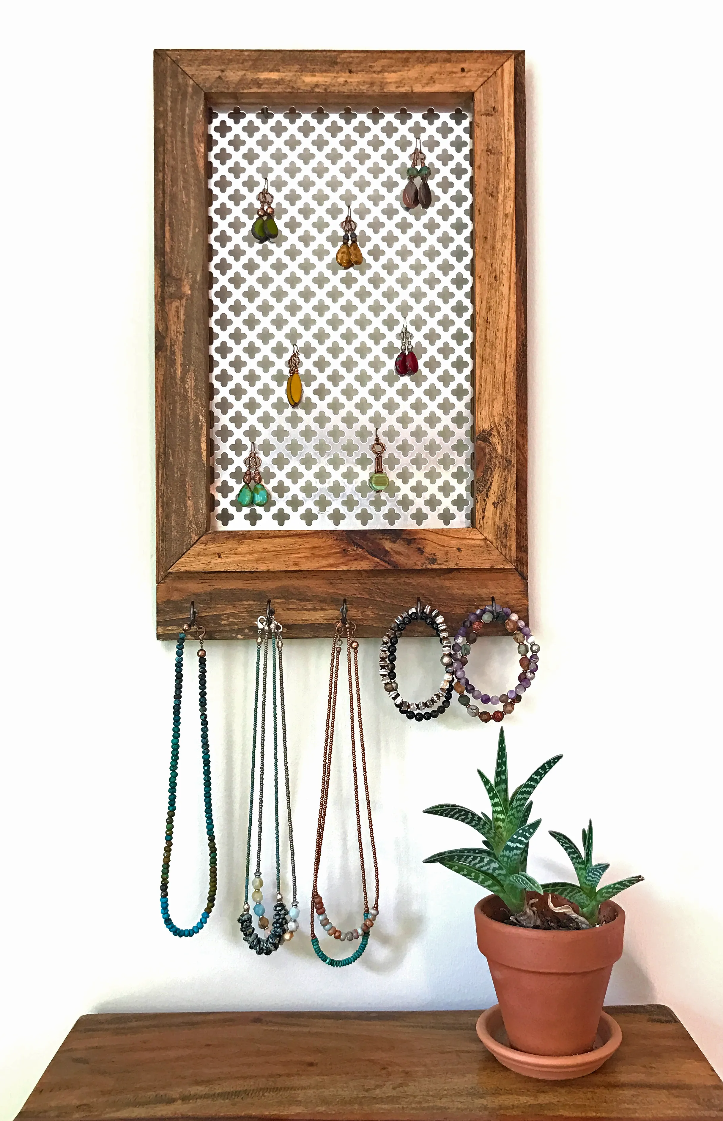 Wall Mounted Jewelry Organizer, Wall hanging Earring Organizer, Moroccan Mesh Jewelry Rack, Jewelry Holder, Jewelry Display, Home Decor